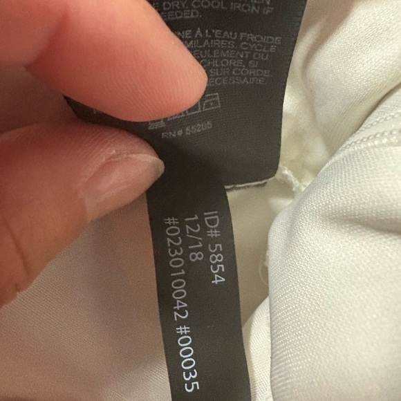 Express Women’s Shorts - Picture 10 of 11